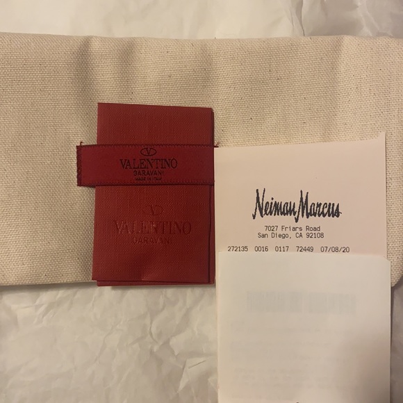 Valentino
Leopard-Print Rockstud Ankle-Strap Pumps - Picture 6 of 10